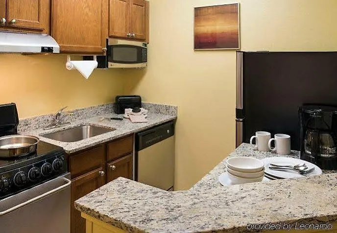 Sonesta Simply Suites Phoenix Scottsdale 3*,